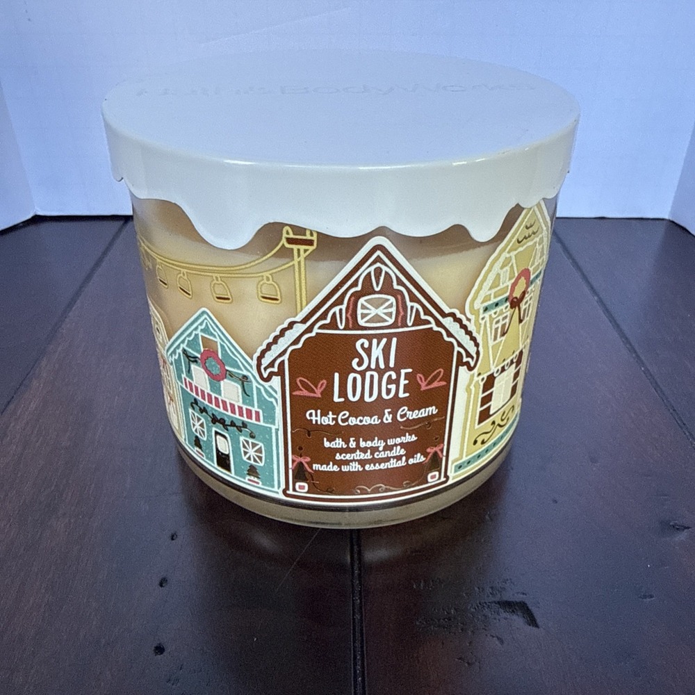 Bath & Body Works SKI LODGE HOT COCOA &‎ CREAM 3 Wick 14.5 Oz Candle